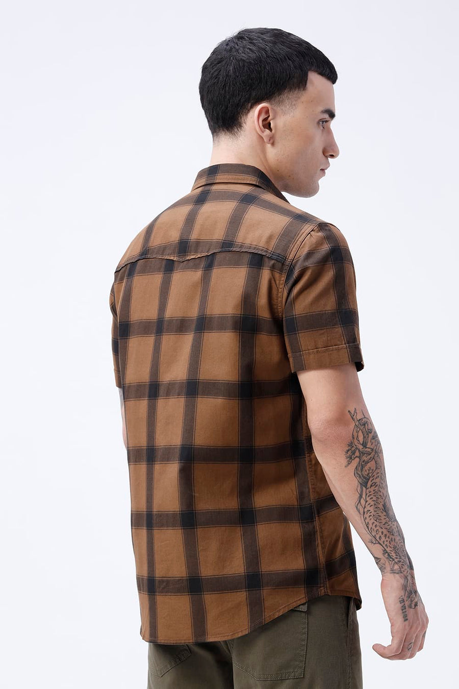 BASICS SLIM FIT TAN COTTON HERRING BONE CHECKS HALFSLEEVES SHIRT