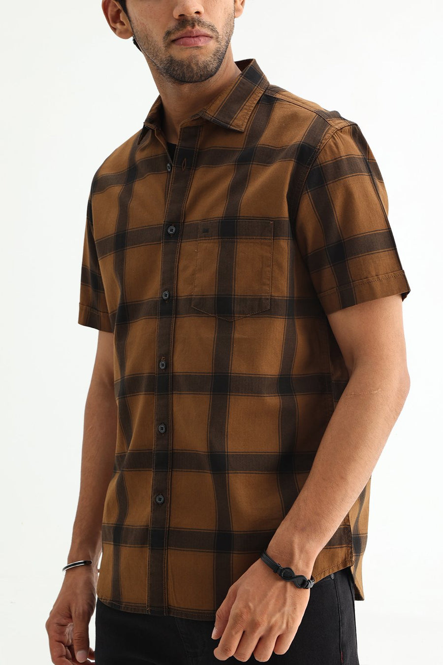 BASICS SLIM FIT TAN COTTON HERRING BONE CHECKS HALFSLEEVES SHIRT