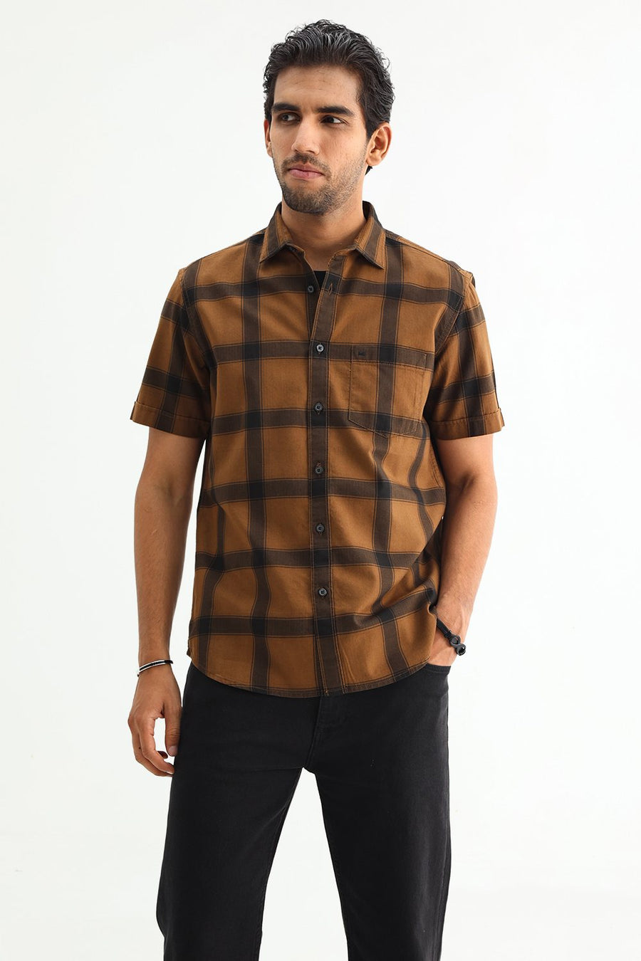 BASICS SLIM FIT TAN COTTON HERRING BONE CHECKS HALFSLEEVES SHIRT