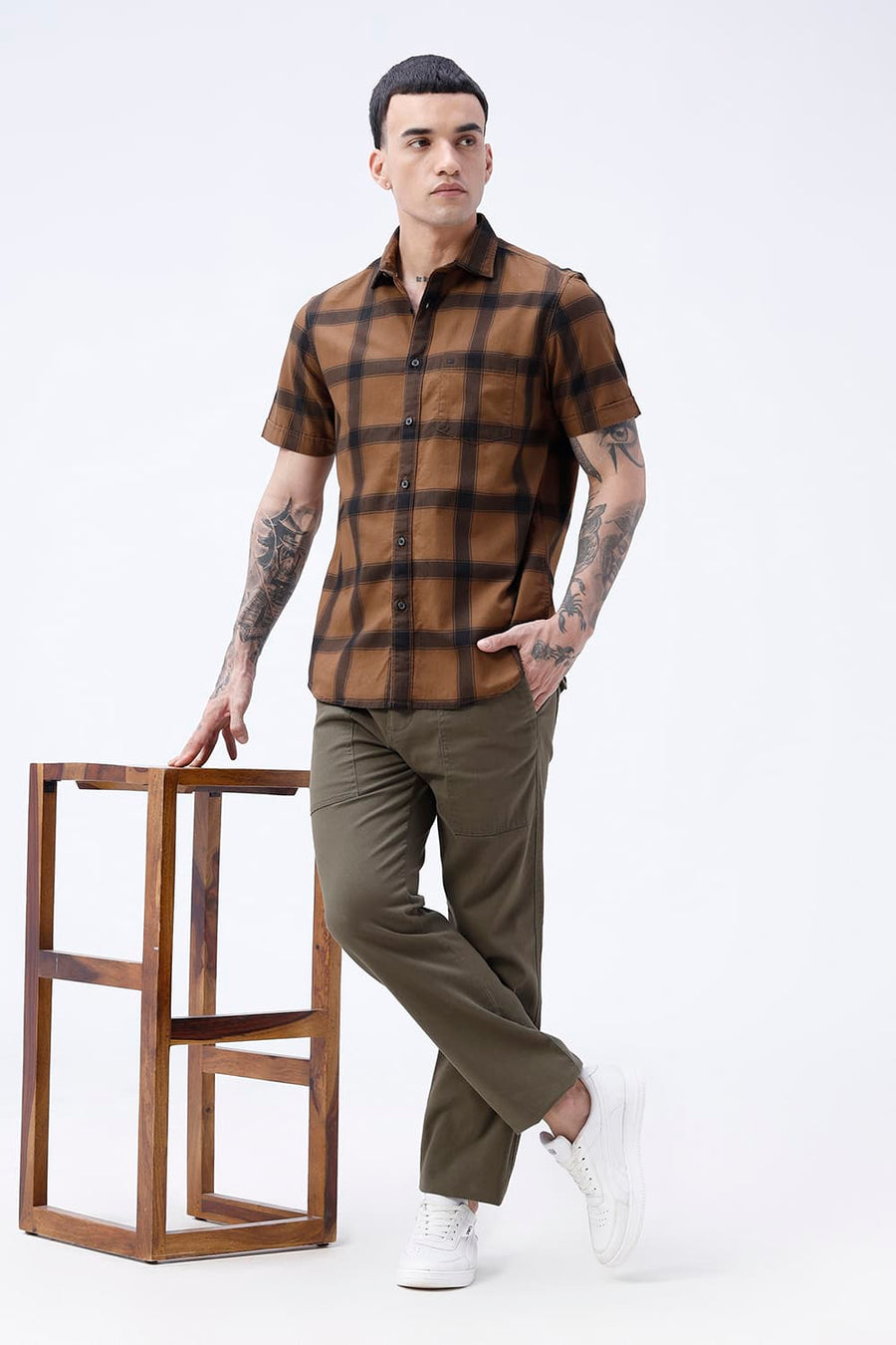 BASICS SLIM FIT TAN COTTON HERRING BONE CHECKS HALFSLEEVES SHIRT