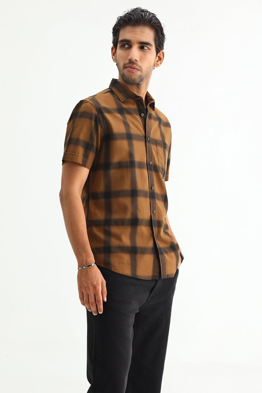BASICS SLIM FIT TAN COTTON HERRING BONE CHECKS HALFSLEEVES SHIRT