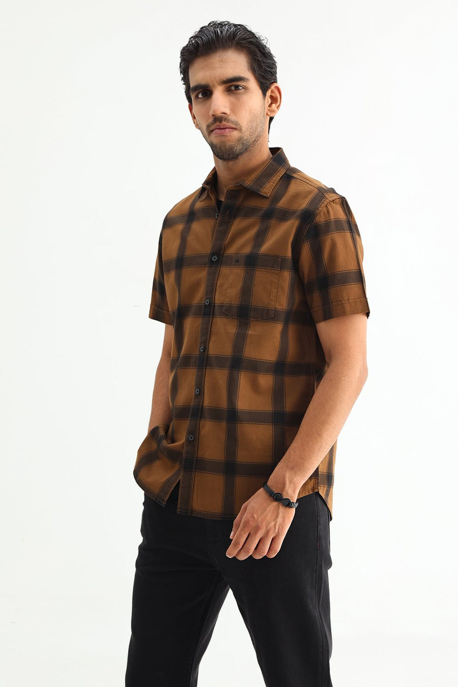 BASICS SLIM FIT TAN COTTON HERRING BONE CHECKS HALFSLEEVES SHIRT
