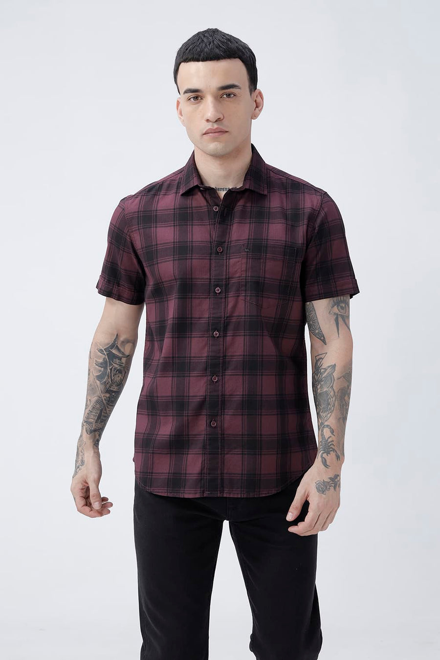 BASICS SLIM FIT BLACK COTTON HERRING BONE CHECKS HALFSLEEVES SHIRT