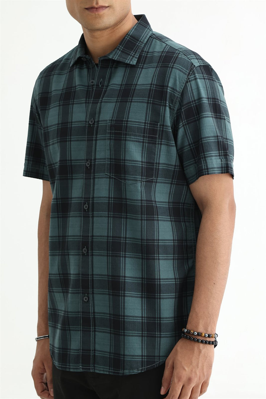 BASICS SLIM FIT BROWN COTTON HERRING BONE CHECKS HALFSLEEVES SHIRT