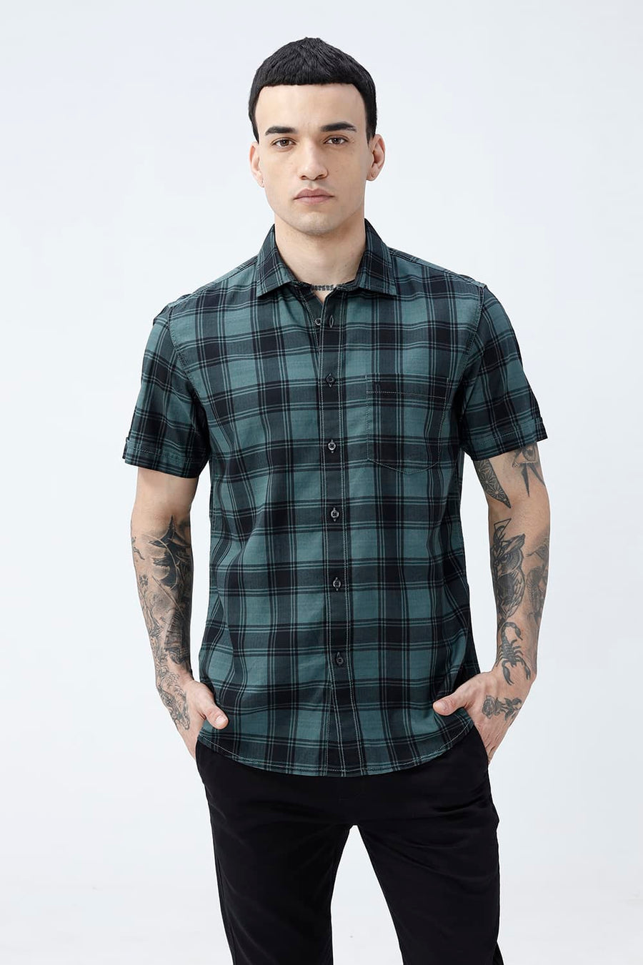 BASICS SLIM FIT BROWN COTTON HERRING BONE CHECKS HALFSLEEVES SHIRT