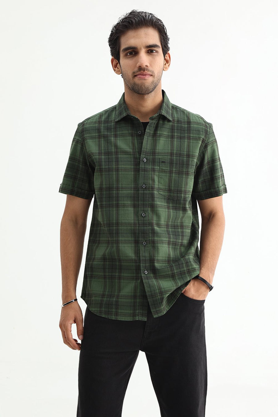 BASICS SLIM FIT TAN COTTON HERRING BONE CHECKS HALFSLEEVES SHIRT