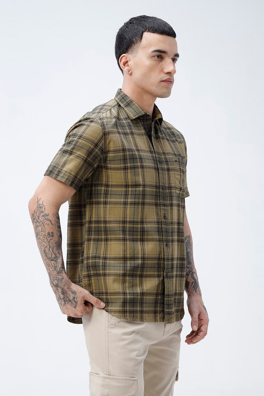 BASICS SLIM FIT ALOE KHAKI COTTON HERRING BONE CHECKS HALFSLEEVES SHIRT