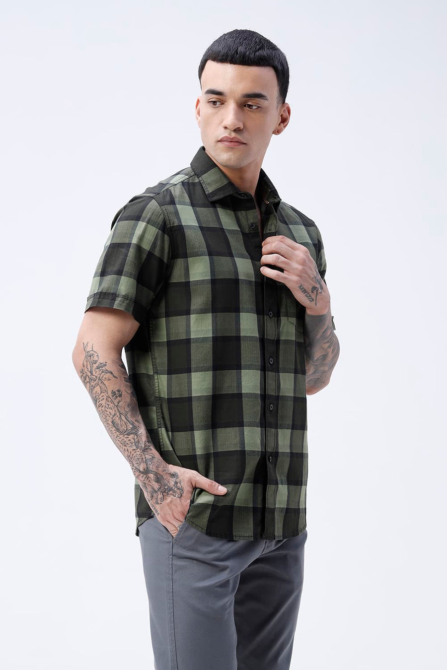 BASICS SLIM FIT  COTTON HERRING BONE CHECKS HALFSLEEVES SHIRT