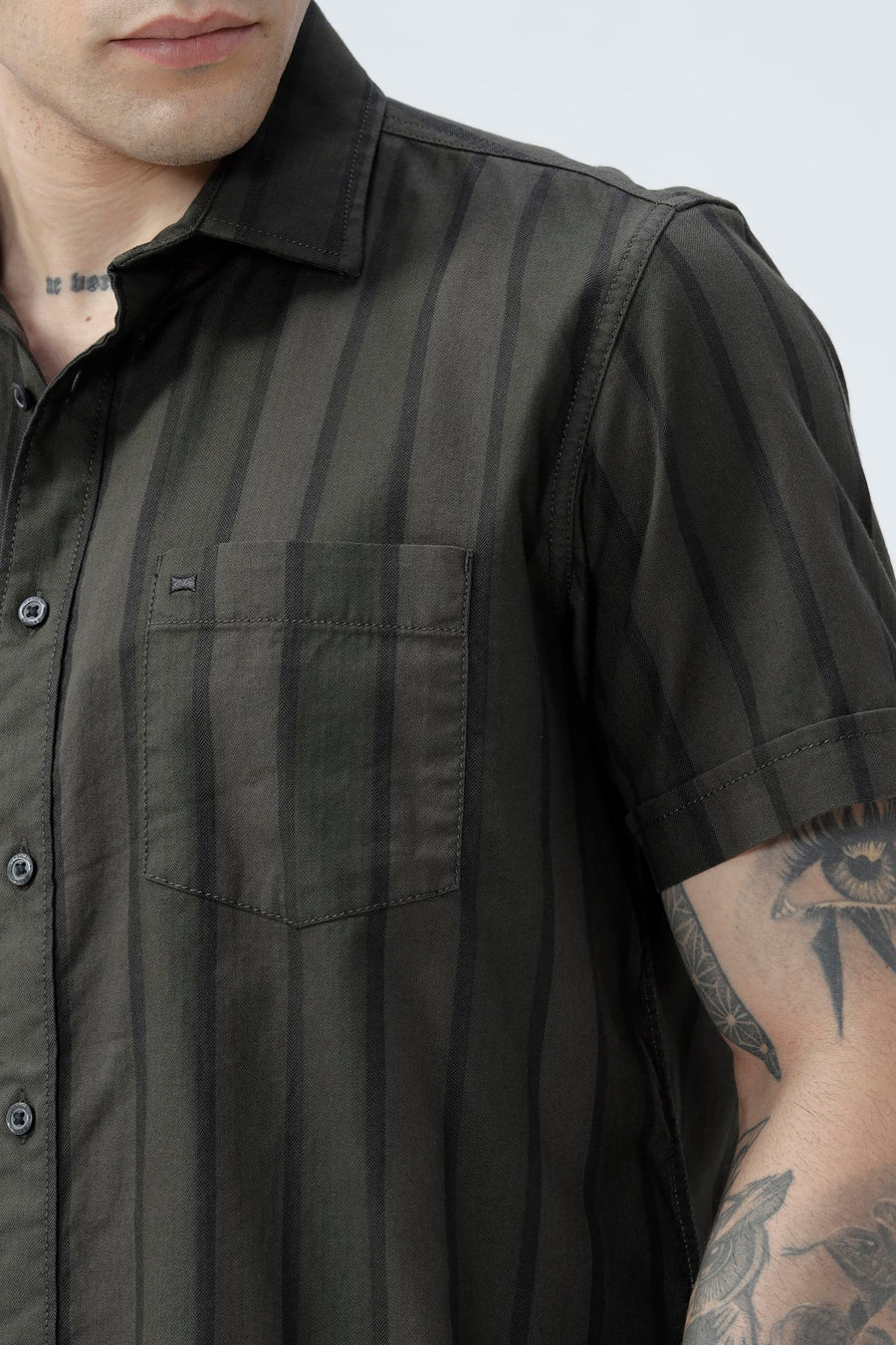 BASICS SLIM FIT OLIVE GREEN COTTON HERRING BONE STRIPE HALFSLEEVES SHIRT