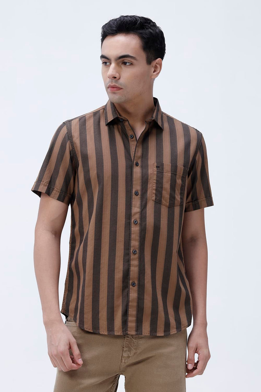 BASICS SLIM FIT BROWN OUT COTTON HERRING BONE STRIPE HALFSLEEVES SHIRT