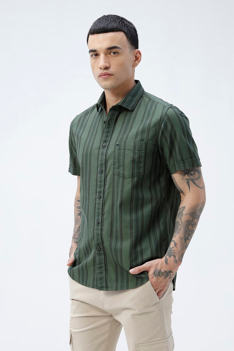 BASICS SLIM FIT GREEN FOREST COTTON HERRING BONE STRIPE HALFSLEEVES SHIRT