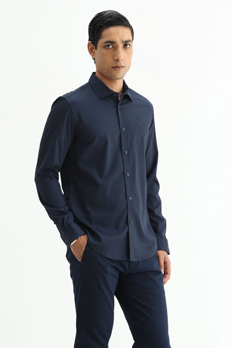 BASICS SLIM FIT  BAMBOO POLYESTER STRETCH SHIRT