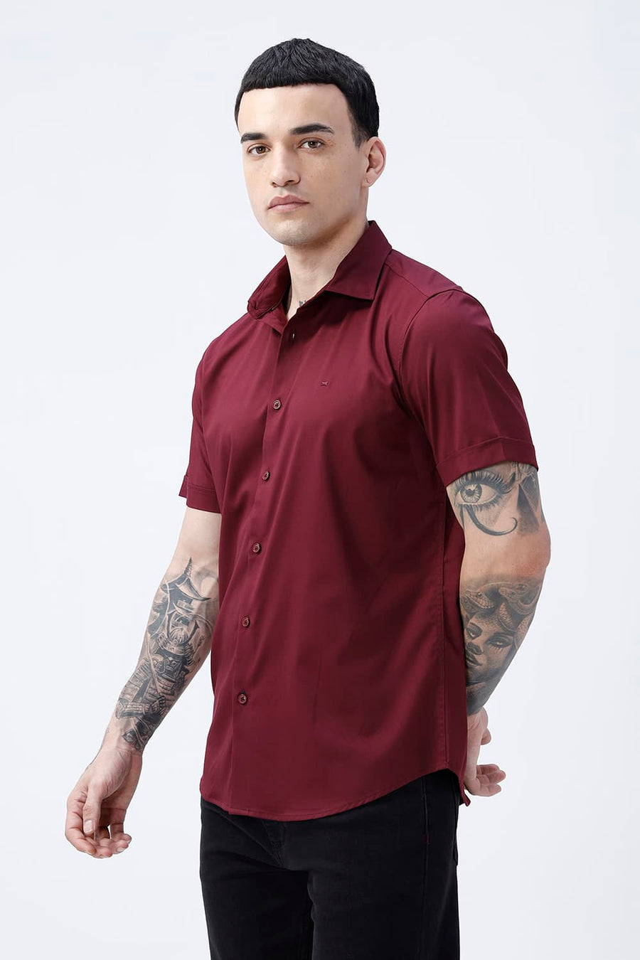 BASICS SLIM FIT  BAMBOO POLYESTER STRETCH HALFSLEEVES SHIRT