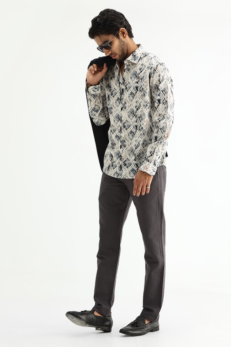 BASICS SLIM FIT  COTTON DIGITAL PRINTED SHIRT