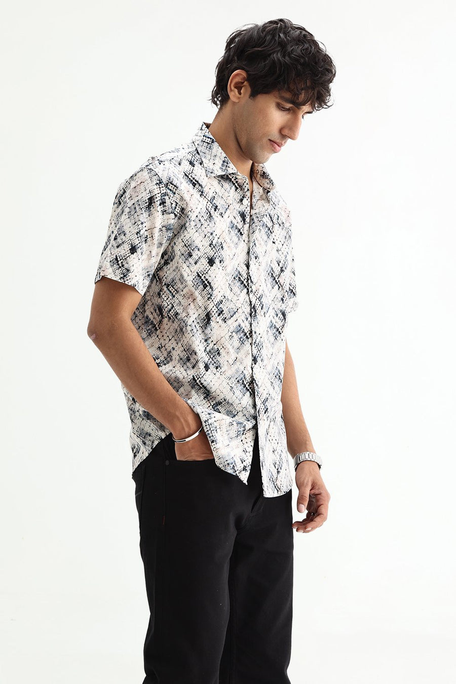 BASICS SLIM FIT  COTTON DIGITAL PRINTED SHIRT