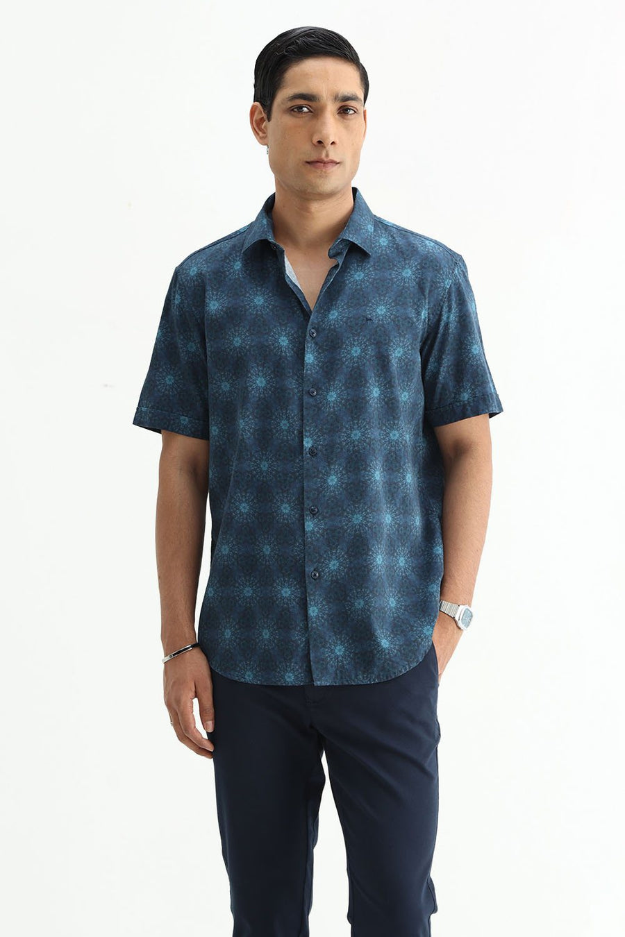 BASICS SLIM FIT  COTTON DIGITAL PRINTED HALFSLEEVES SHIRT