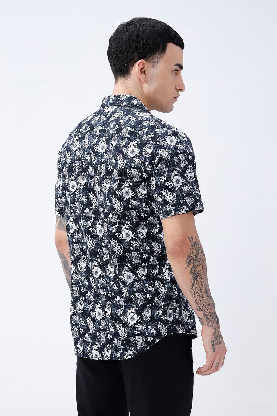 BASICS SLIM FIT  COTTON DIGITAL PRINTED HALFSLEEVES SHIRT