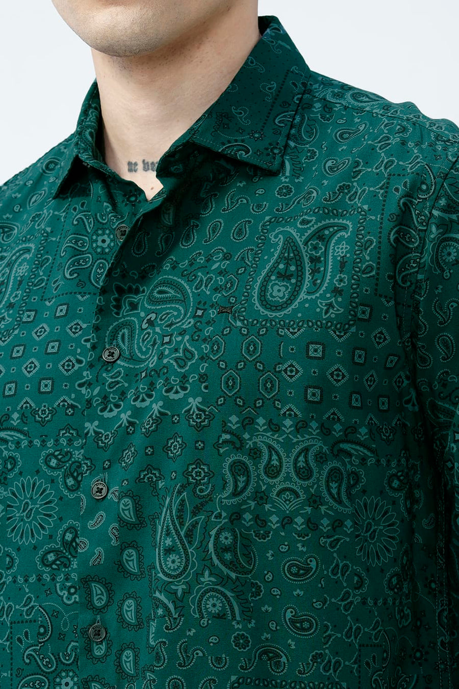 BASICS SLIM FIT  COTTON VISCOSE PRINTED SHIRT