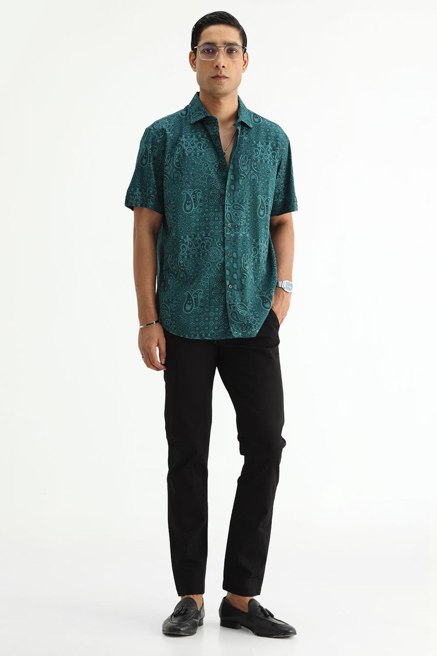 BASICS SLIM FIT  COTTON VISCOSE PRINTED HALFSLEEVES SHIRT