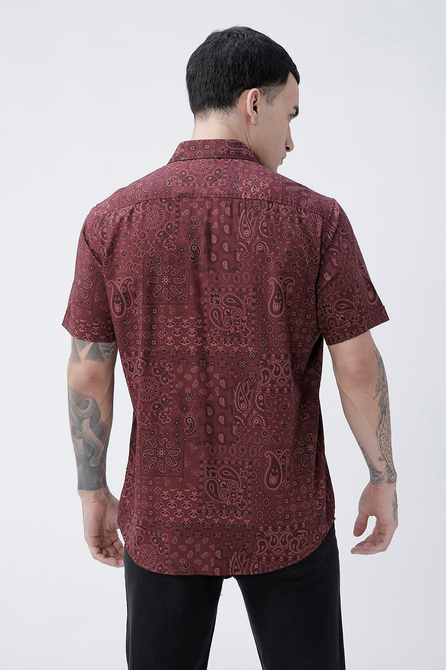 BASICS SLIM FIT  COTTON VISCOSE PRINTED HALFSLEEVES SHIRT