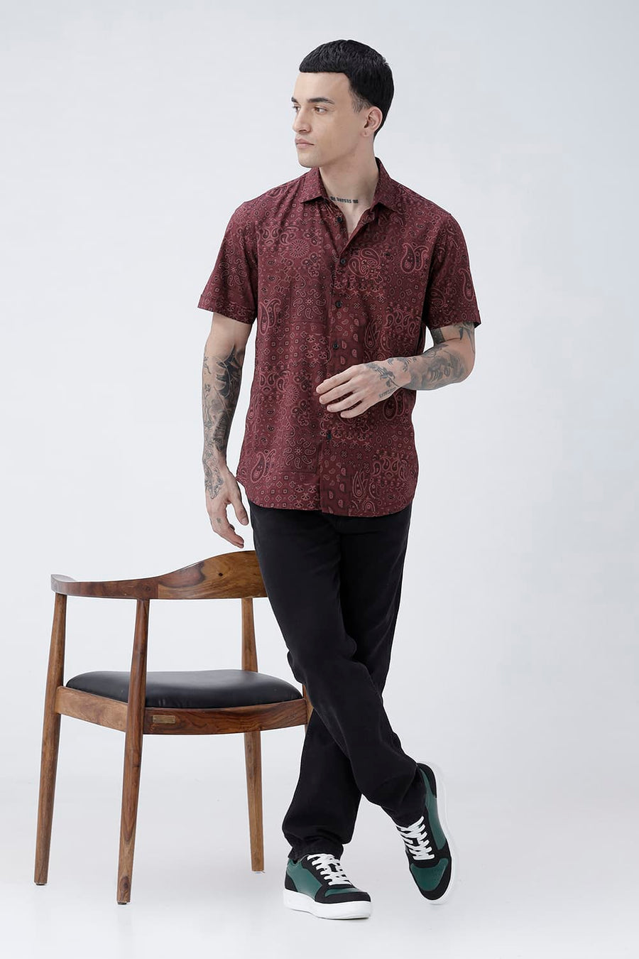 BASICS SLIM FIT  COTTON VISCOSE PRINTED HALFSLEEVES SHIRT
