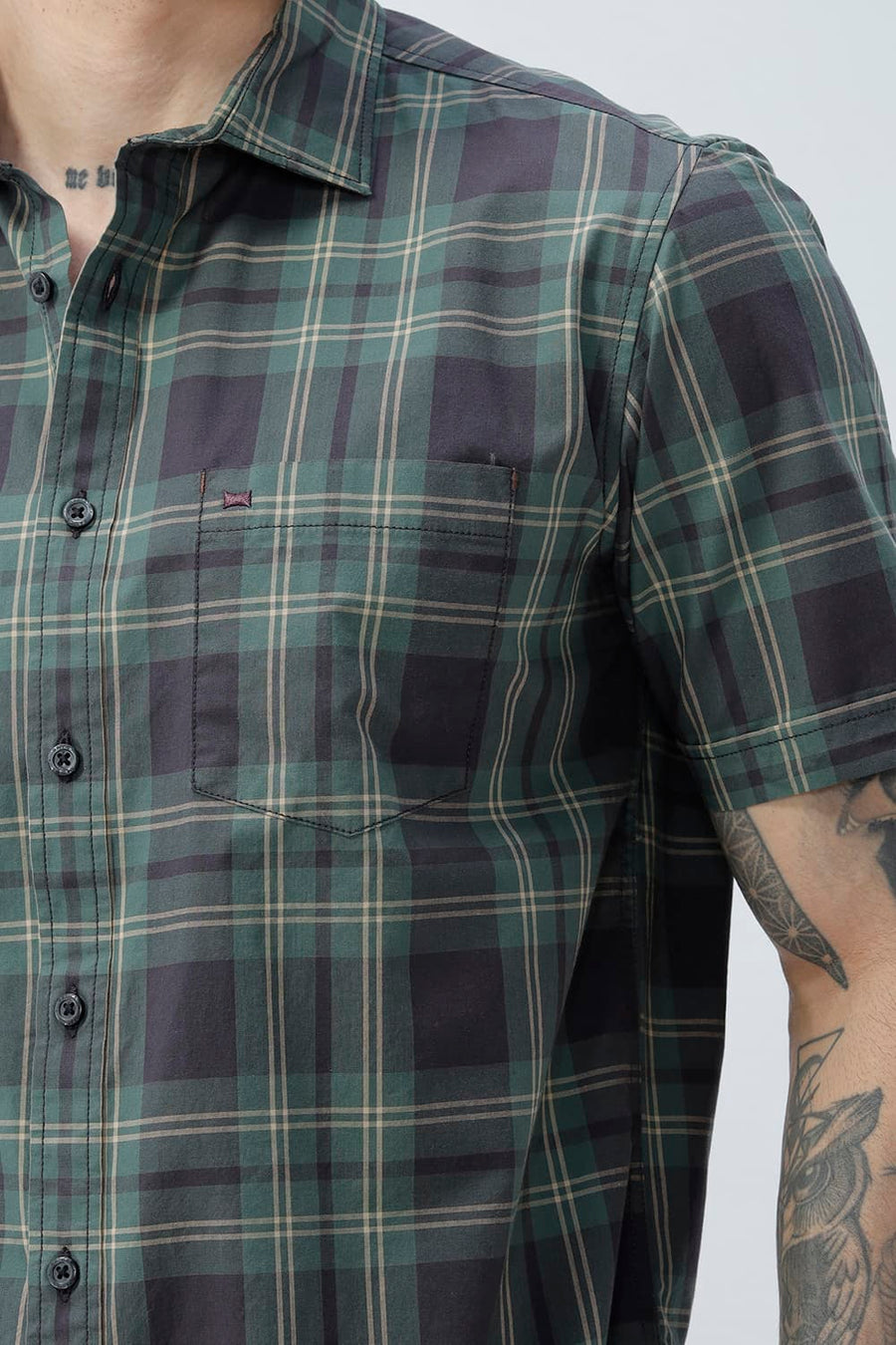 BASICS SLIM FIT RIFLE GREEN COTTON PLAIN CHECKS HALFSLEEVES SHIRT