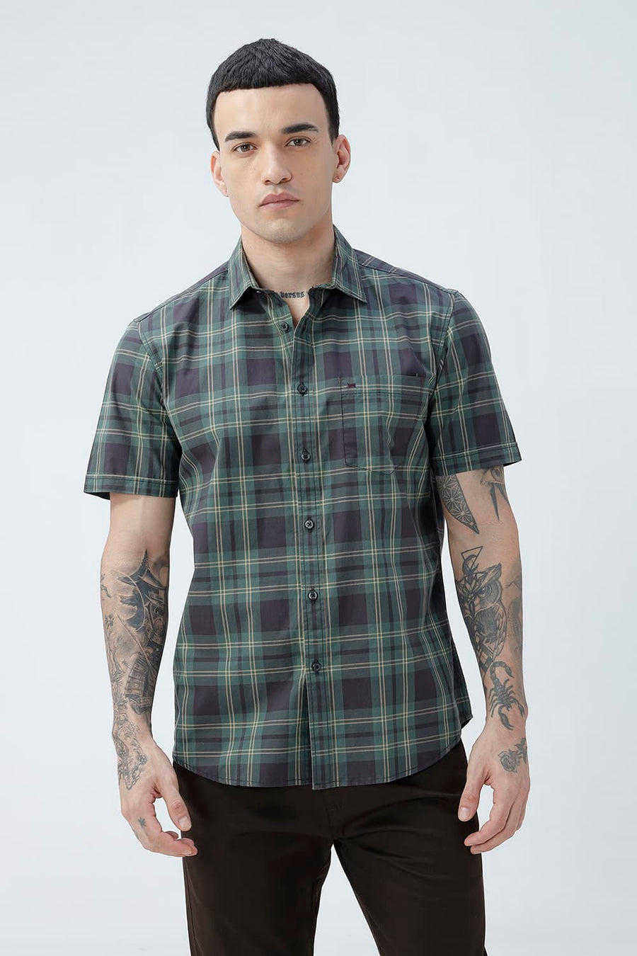 BASICS SLIM FIT RIFLE GREEN COTTON PLAIN CHECKS HALFSLEEVES SHIRT