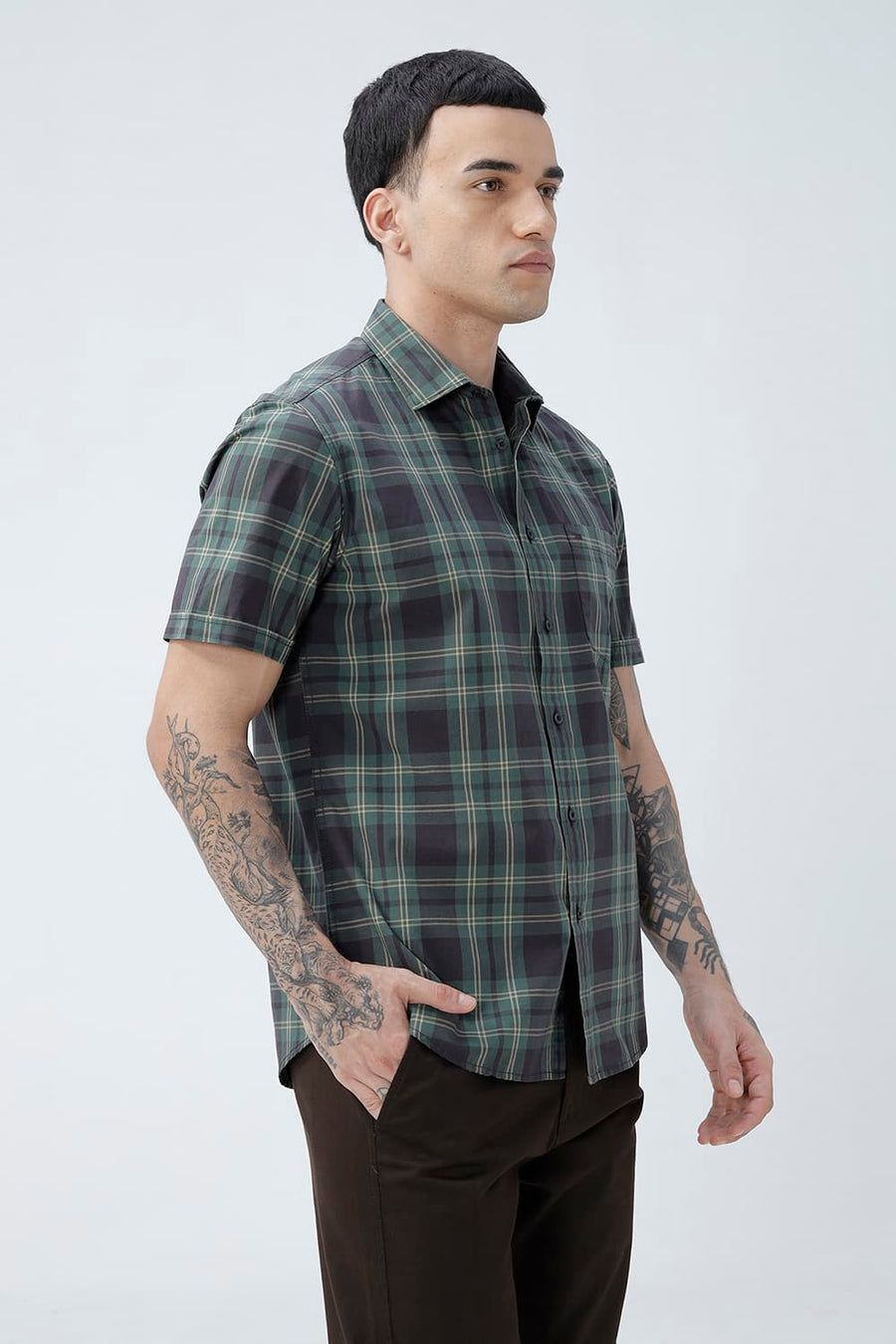 BASICS SLIM FIT RIFLE GREEN COTTON PLAIN CHECKS HALFSLEEVES SHIRT