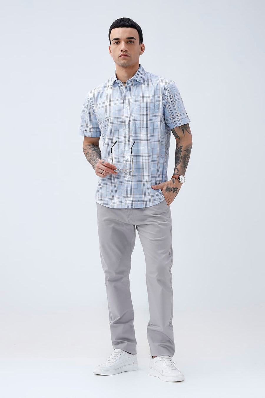 BASICS SLIM FIT CELESTIAL BLUE COTTON PLAIN CHECKS HALFSLEEVES SHIRT