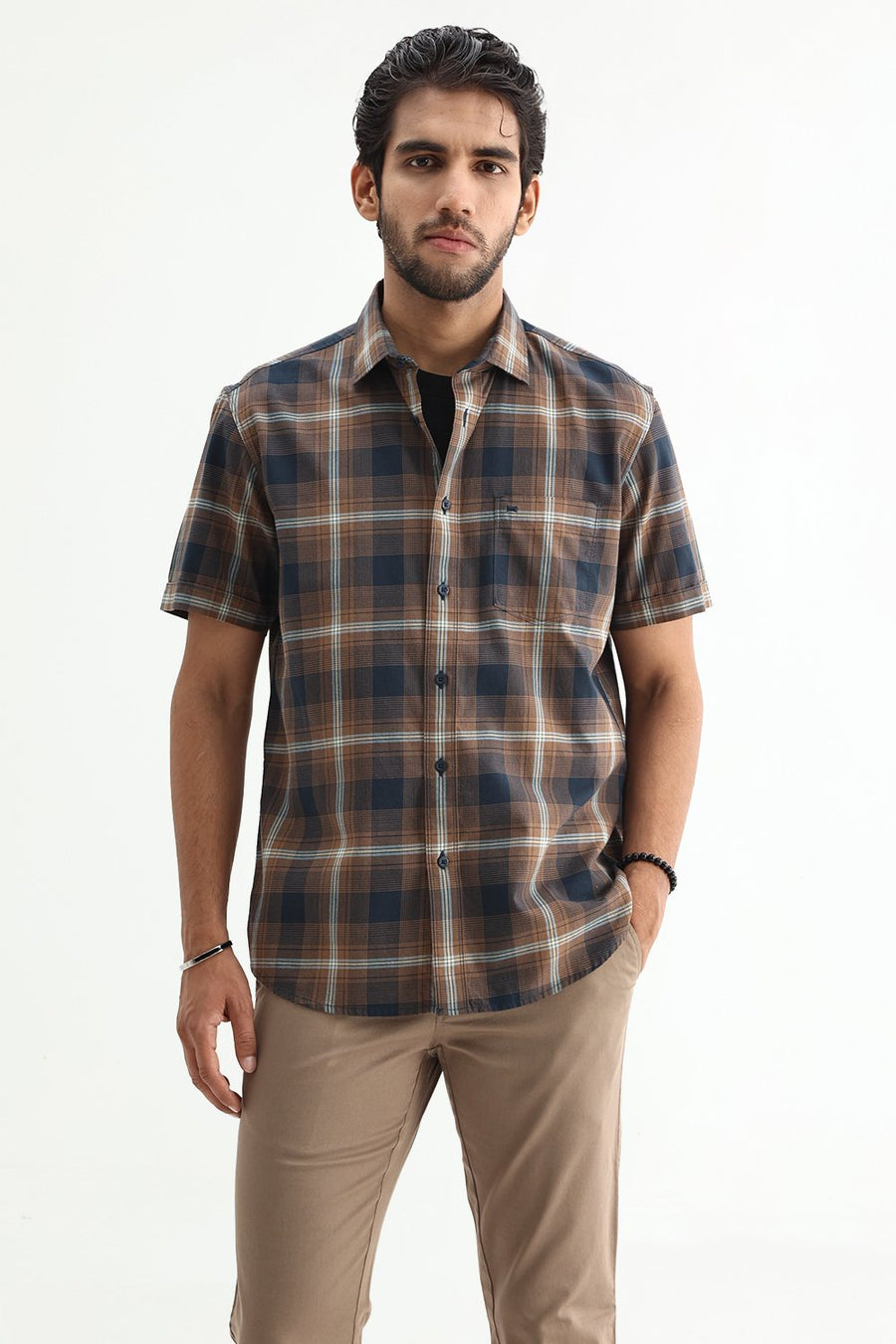 BASICS SLIM FIT COCOA NAVY COTTON TWILL CHECKS HALFSLEEVES SHIRT