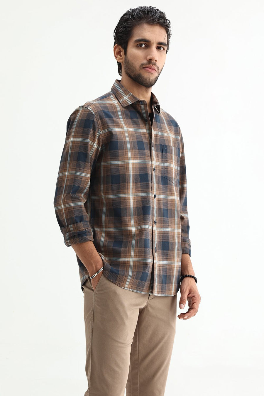 BASICS SLIM FIT COCOA NAVY COTTON TWILL CHECKS SHIRT