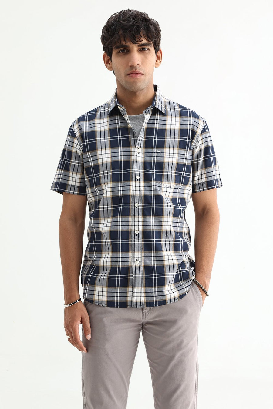 BASICS SLIM FIT MAJOLICA NAVY COTTON TWILL CHECKS HALFSLEEVES SHIRT