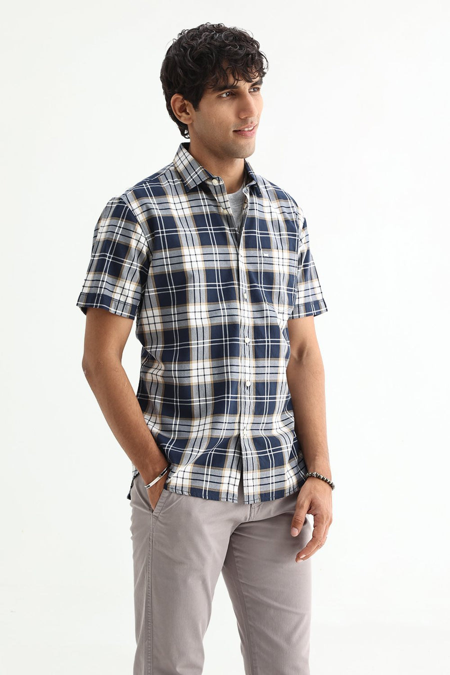 BASICS SLIM FIT MAJOLICA NAVY COTTON TWILL CHECKS HALFSLEEVES SHIRT