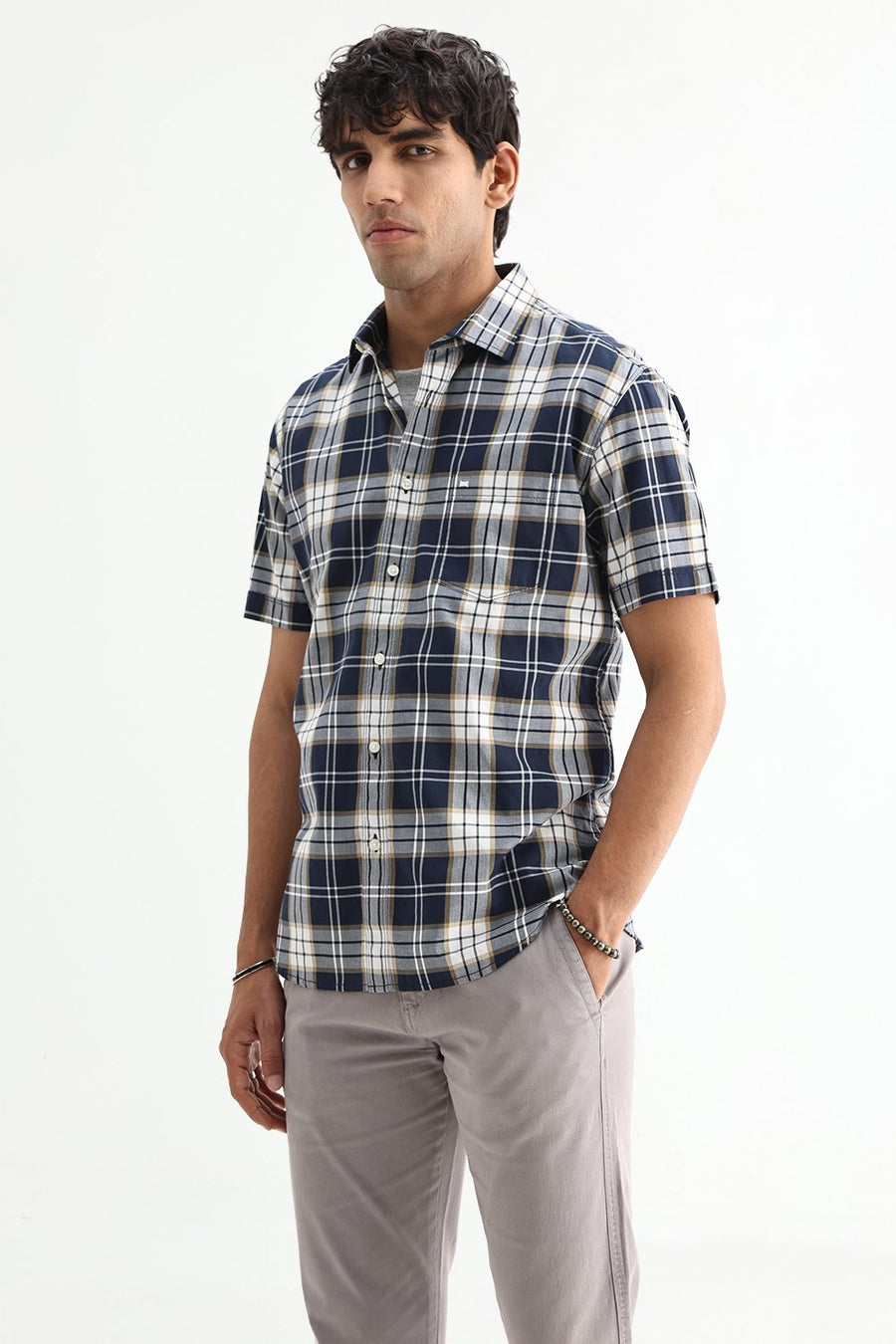 BASICS SLIM FIT MAJOLICA NAVY COTTON TWILL CHECKS HALFSLEEVES SHIRT