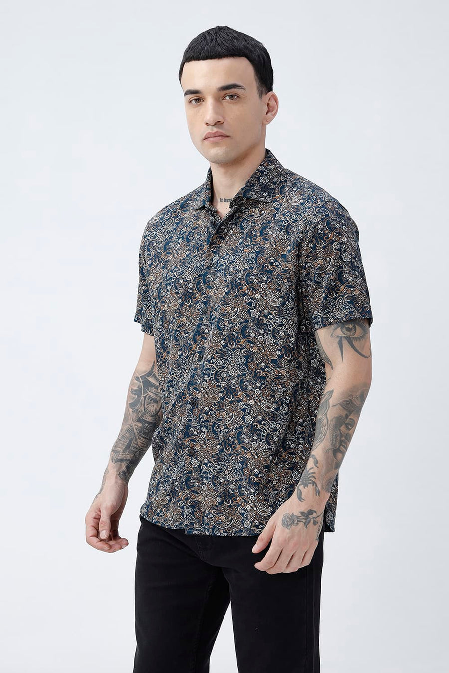 BASICS SLIM FIT  COTTON VISCOSE PRINTED HALFSLEEVES SHIRT