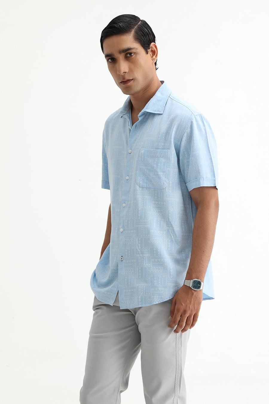 BASICS SLIM FIT SUMMER BLUE COTTON VISCOSE PRINTED HALFSLEEVES SHIRT