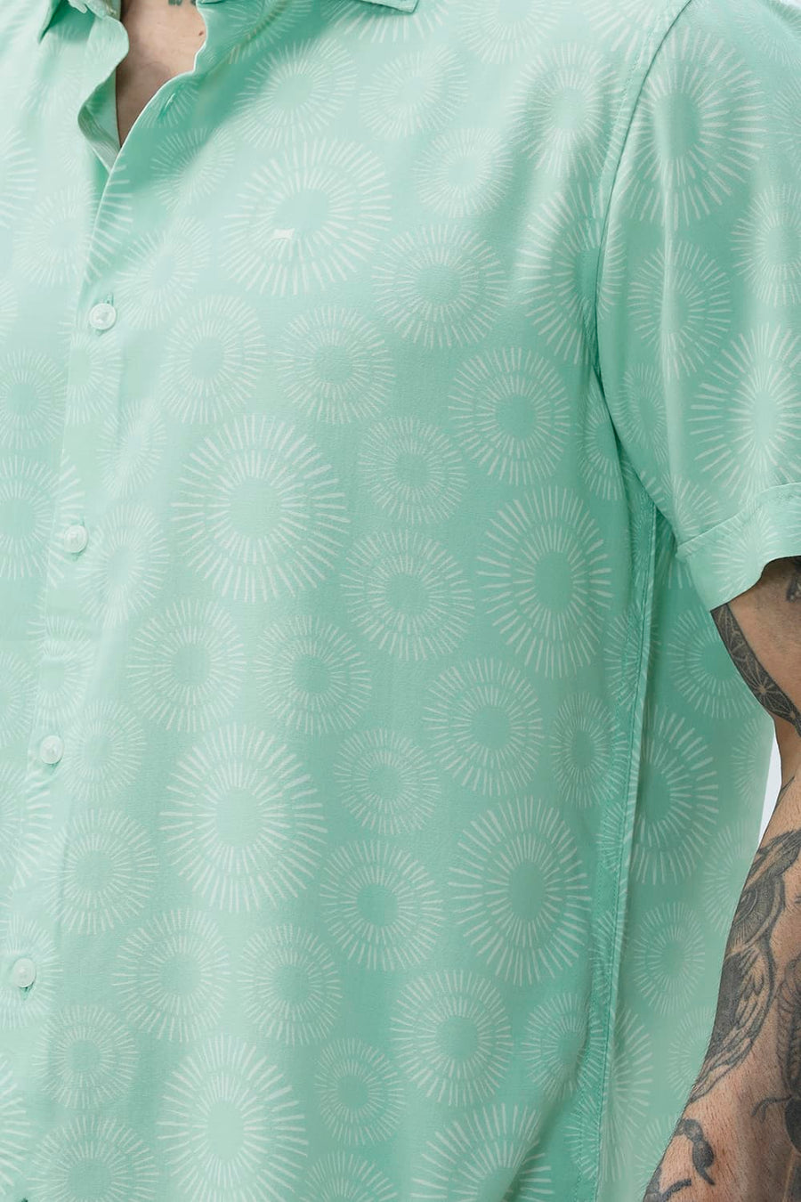 BASICS SLIM FIT  COTTON VISCOSE PRINTED HALFSLEEVES SHIRT