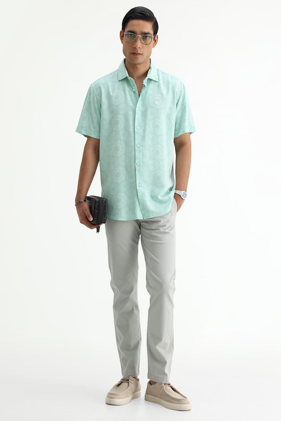 BASICS SLIM FIT  COTTON VISCOSE PRINTED HALFSLEEVES SHIRT