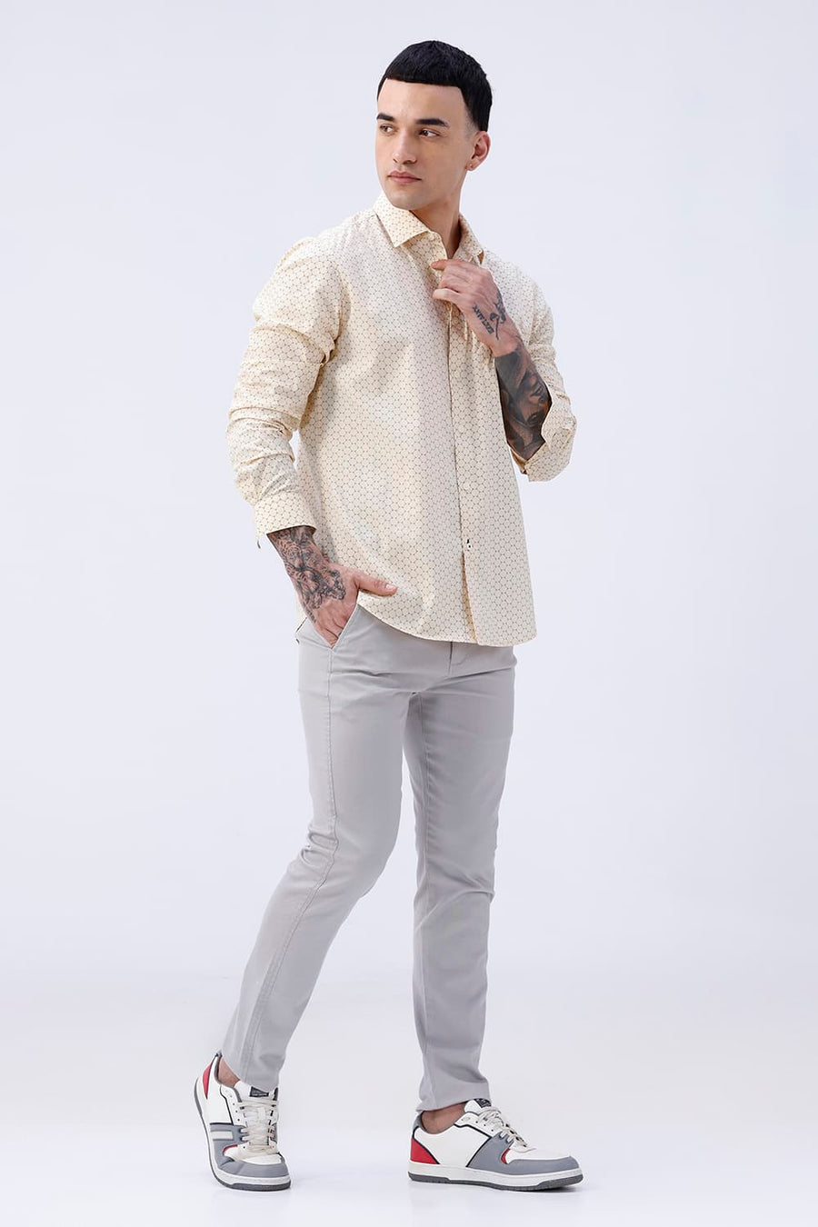 BASICS SLIM FIT CORN BEIGE COTTON POPLIN PRINTED SHIRT