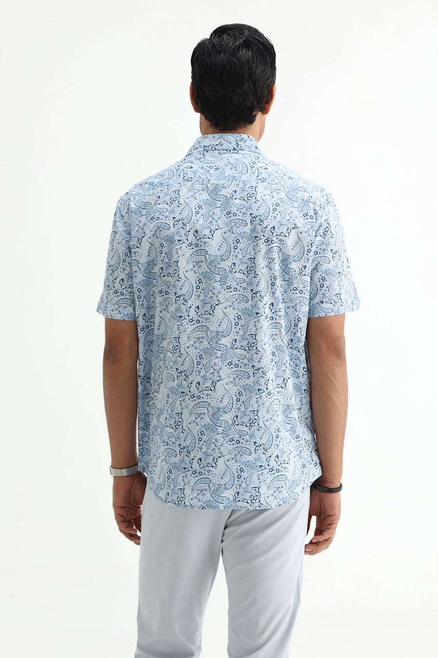 BASICS SLIM FIT WINTER BLUE COTTON POPLIN PRINTED HALFSLEEVES SHIRT