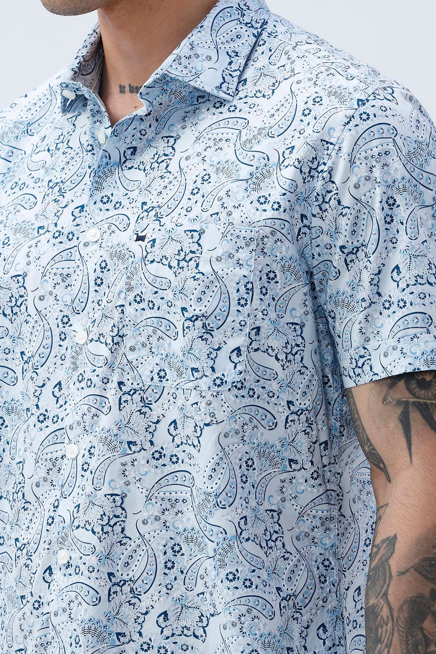 BASICS SLIM FIT WINTER BLUE COTTON POPLIN PRINTED HALFSLEEVES SHIRT