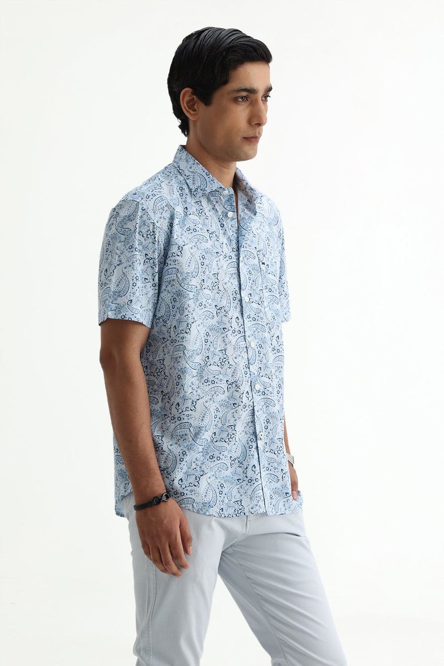 BASICS SLIM FIT WINTER BLUE COTTON POPLIN PRINTED HALFSLEEVES SHIRT