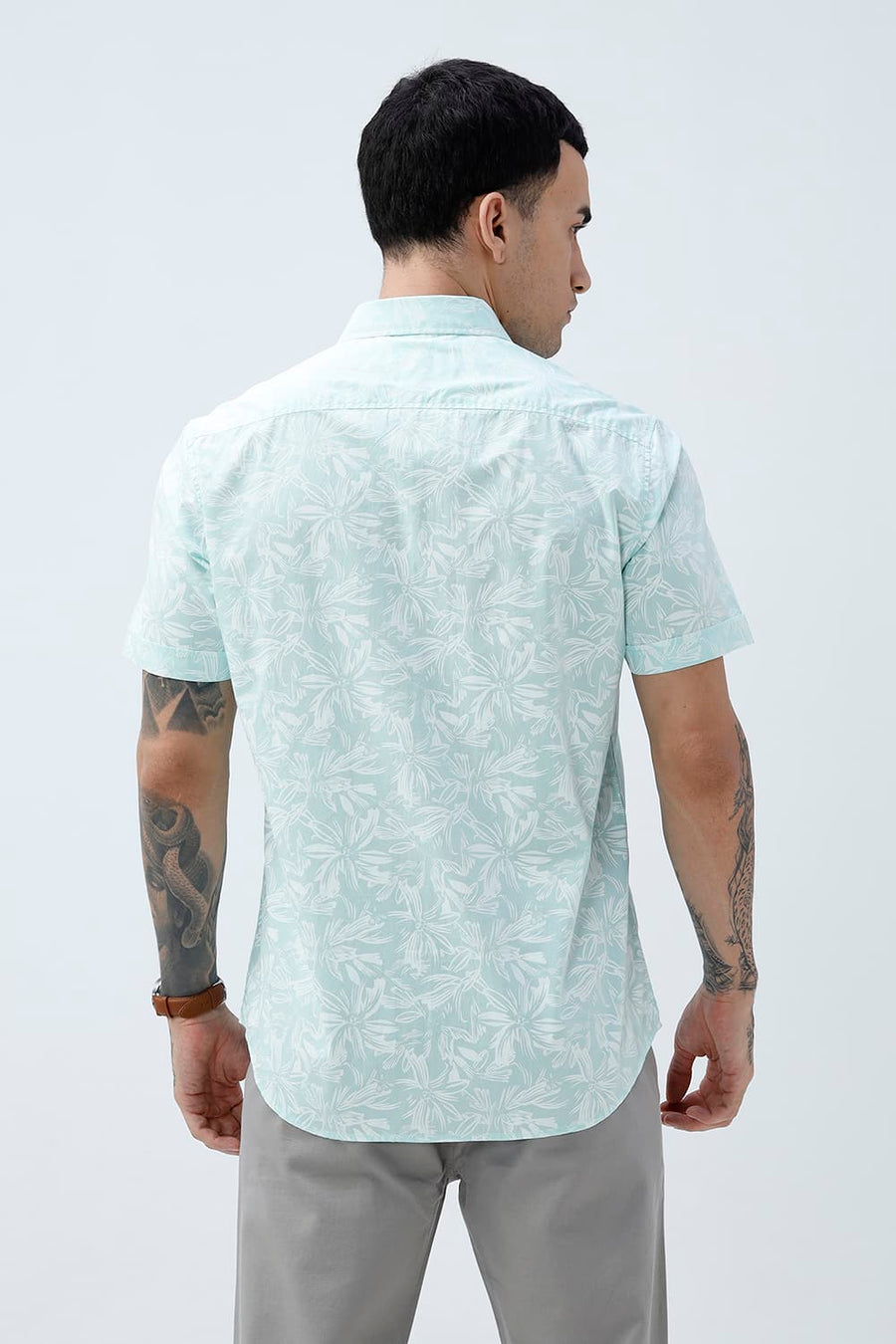 BASICS SLIM FIT MINT GREEN COTTON POPLIN PRINTED HALFSLEEVES SHIRT