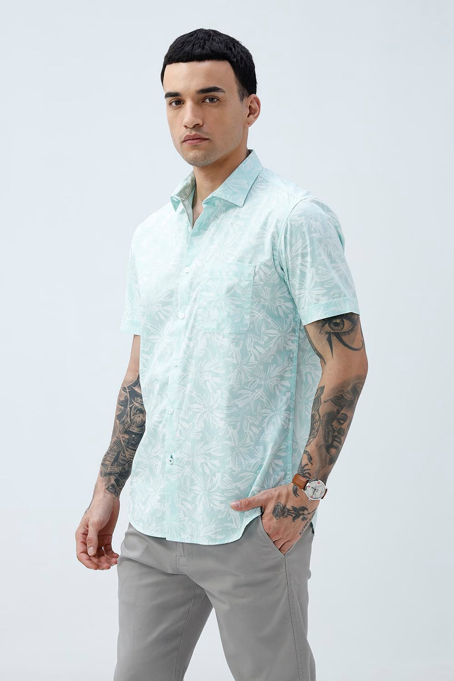 BASICS SLIM FIT MINT GREEN COTTON POPLIN PRINTED HALFSLEEVES SHIRT