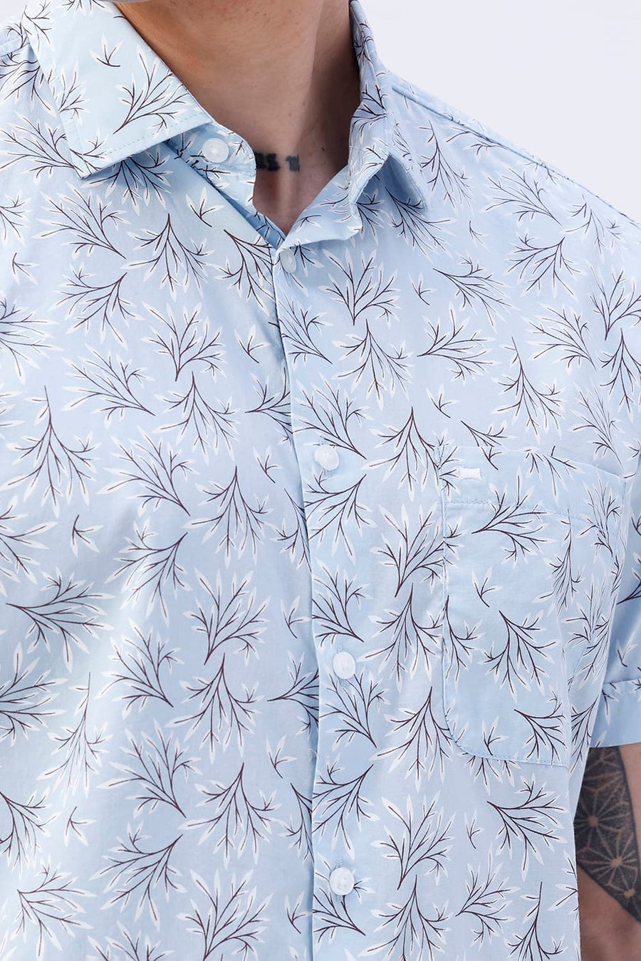 BASICS SLIM FIT CRYSTAL BLUE COTTON POPLIN PRINTED HALFSLEEVES SHIRT