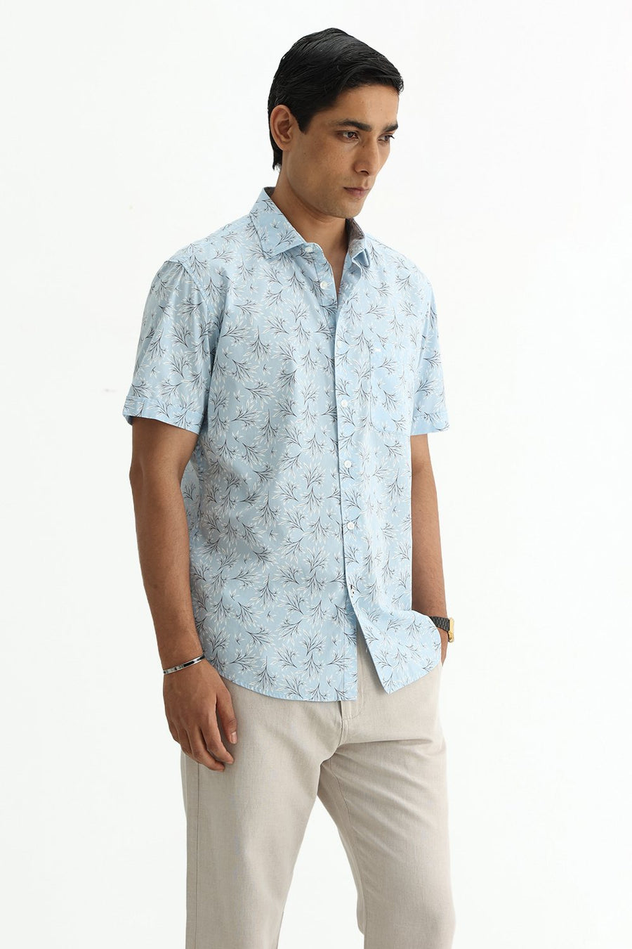 BASICS SLIM FIT CRYSTAL BLUE COTTON POPLIN PRINTED HALFSLEEVES SHIRT