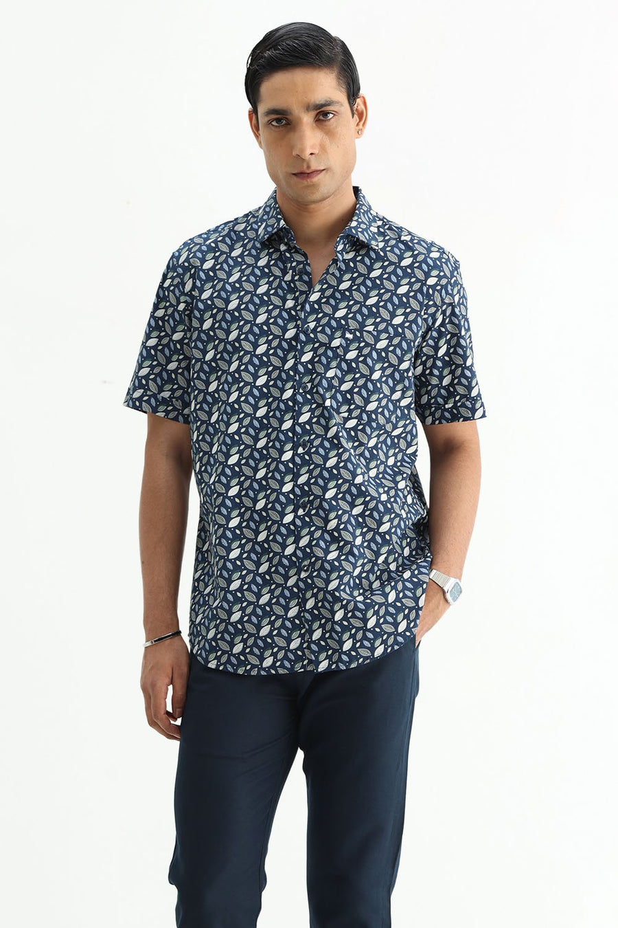 BASICS SLIM FIT MOROCCAN NAVY COTTON POPLIN PRINTED SHIRT