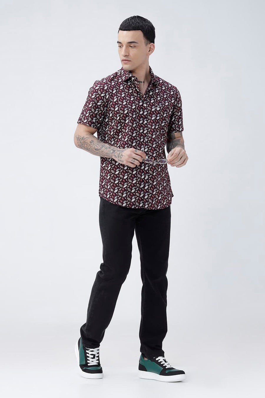 BASICS SLIM FIT BROWN PLUM COTTON POPLIN PRINTED HALFSLEEVES SHIRT
