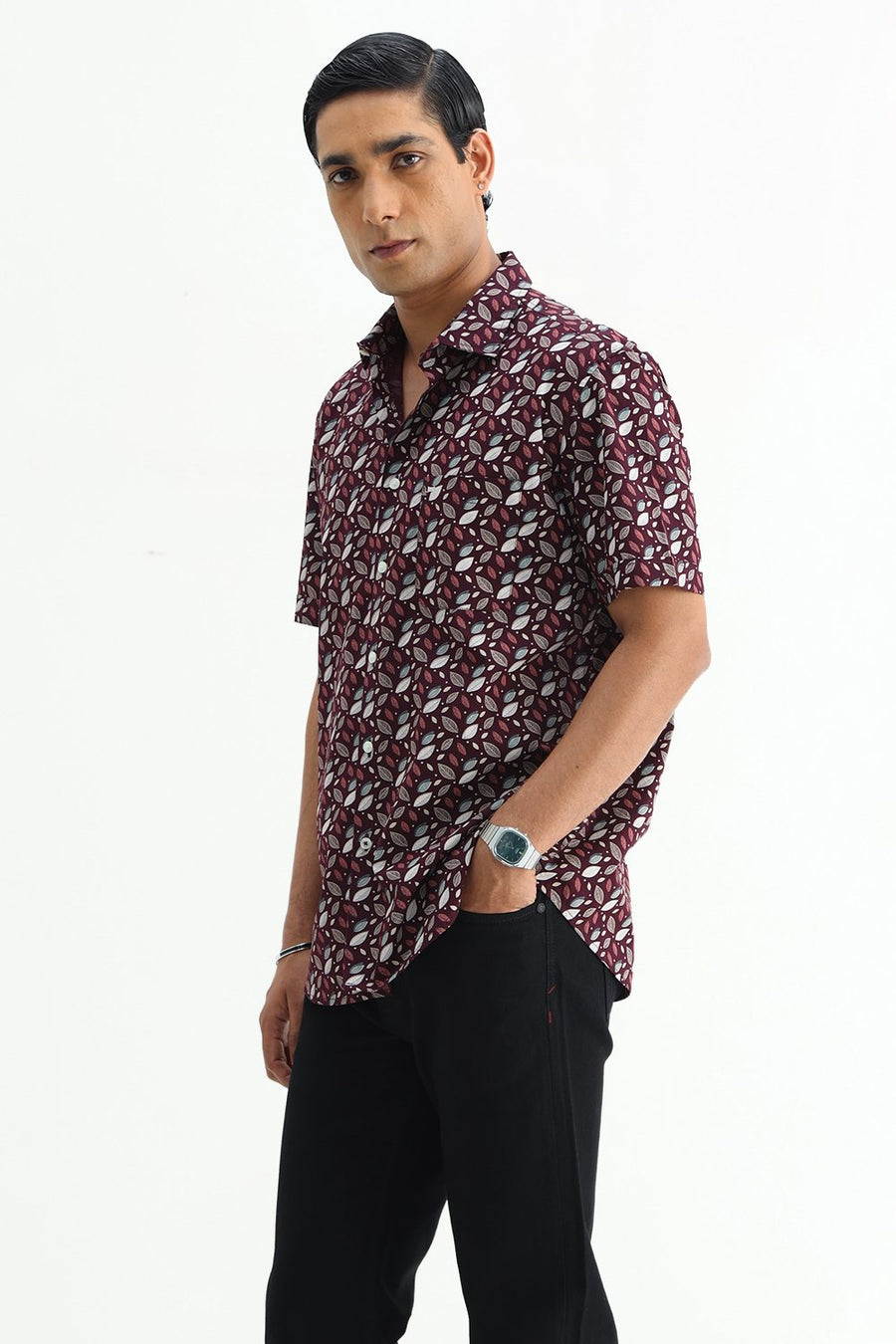 BASICS SLIM FIT BROWN PLUM COTTON POPLIN PRINTED HALFSLEEVES SHIRT