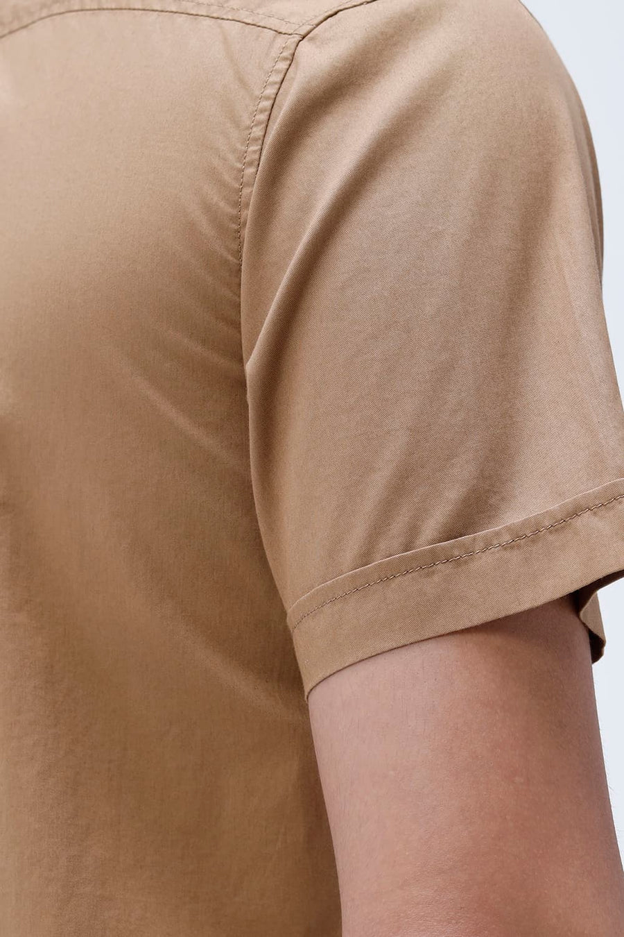BASICS SLIM FIT TABACCO BROWN COTTON TWILL HALFSLEEVES SHIRT
